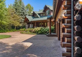 Charlevoix, Michigan Home for sale , 7 Bedrooms Bedrooms,5 BathroomsBathrooms,5120 Sequanota Drive,475051